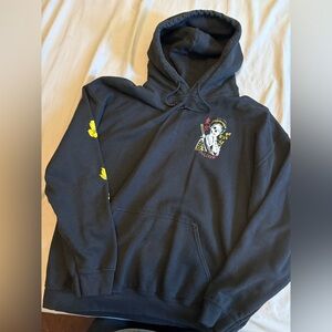 Men’s riot society hoodie